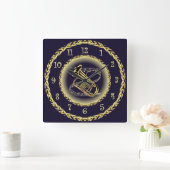 Tuba Musical Scroll ~ Gold und Navy Blue ~ Quadratische Wanduhr (Zuhause)