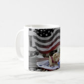 Tucker trägt Schutzbrillen-Amerika-Kaffee-Tasse Kaffeetasse (Vorderseite Links)