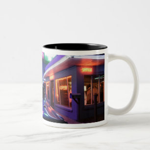 Tucumcari, New Mexico, Vereinigte Staaten. Route 6 Zweifarbige Tasse