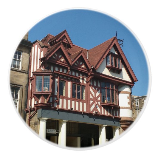 Tudor oak frame Gebäude, Edinburgh, Schottland Keramikknauf (Vorderseite)