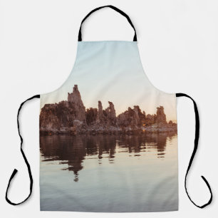 TUFA-FORMATIONEN AM MONO-SEE. SCHÜRZE