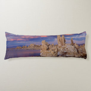 Tufa-Formationen am Mono-See Seitenschläferkissen