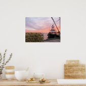 Tugboat bei Sonnenaufgang Poster (Küche)