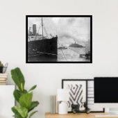 Tugs Pulling Lusitania 1914 Poster (Heimbüro)