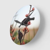 Tui-Vögel auf Neuseeland-Flachs Runde Wanduhr (Winkel)