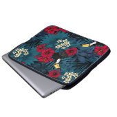 Tukane und tropische Flora, grün und rot Laptopschutzhülle (Vorne Knopf)