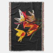 Tulip-Blume vor schwarzem Hintergrund Decke (Vorderseite Vertikal)