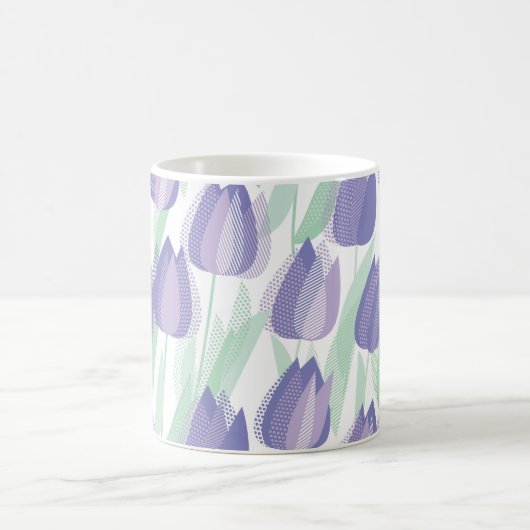 Tulip Design: helle violette Blüte. Kaffeetasse (Mittel)