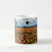 Tulip Farm in Oregon Kaffeetasse (Mittel)