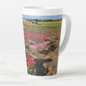 Tulip Farm in Oregon Milchtasse (Rechte Ecke)