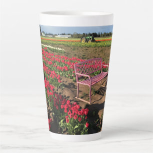 Tulip Farm in Oregon Milchtasse