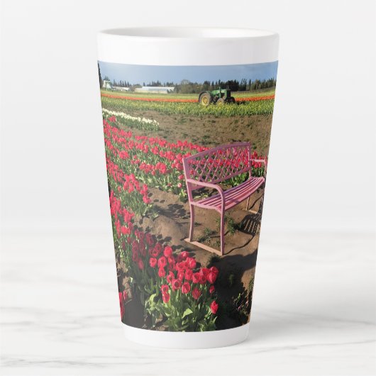 Tulip Farm in Oregon Milchtasse (Vorderseite)