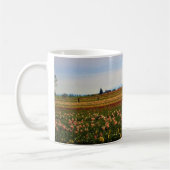 Tulip Field mit Mt. Hood, Oregon Kaffeetasse (Links)