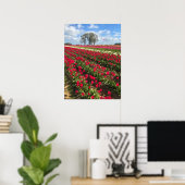 Tulip Field with Kite, Oregon Poster (Heimbüro)