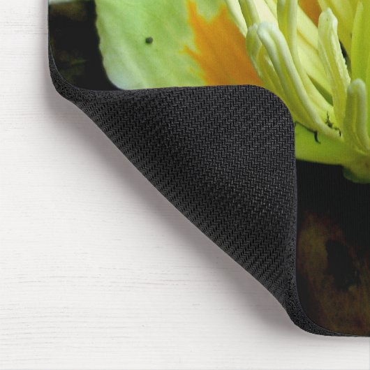 Tulip Poplar Blume Mousepad (Ecke)