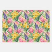 Tulips Daffodils Hyacinths Three Different Styles Geschenkpapier Set (Vorderseite)
