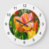 Tulips Enchanting Beautiful Große Wanduhr (Vorderseite)