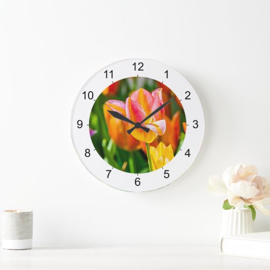 Tulips Enchanting Beautiful Große Wanduhr (Zuhause)