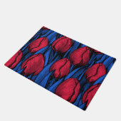 Tulips in Rot und Blau Fußmatte (Schrägansicht)