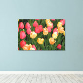 Tulips (rot/gelb) überzogene Canvas drucken Leinwanddruck (Insitu (Holzboden))