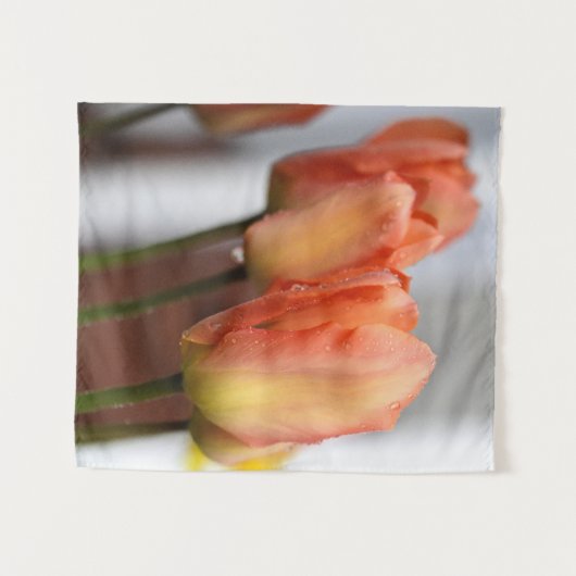 Tulips Tapestry Wandteppich (Vorderseite (Horizontal))