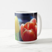 Tulpe-Blumen, die Tasse trinken (VorderseiteRechts)