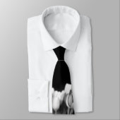 Tulpen in Schwarzem u. im Weiß Krawatte (Gebunden)