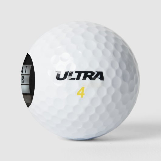Tun Sie, was Sie beunruhigt, gehen Sie Risiken ein Golfball (Logo)