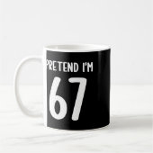 Tun wir so, als wäre ich 67 Meme Sechs Sieben Lust Kaffeetasse (Links)