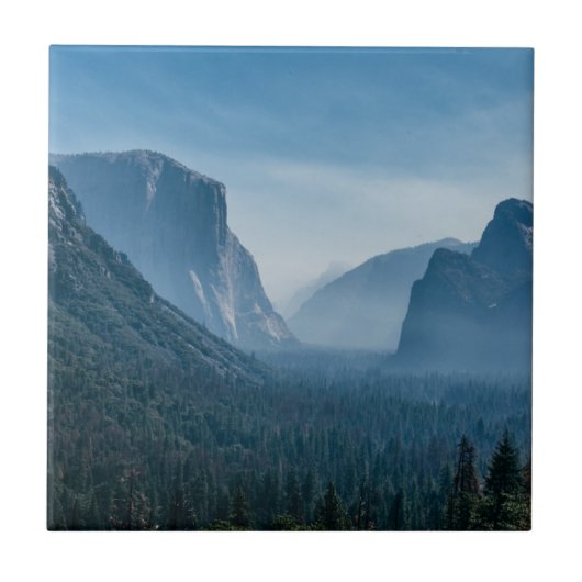 Tunnel-Ansicht von Yosemite Fliese (Vorderseite)