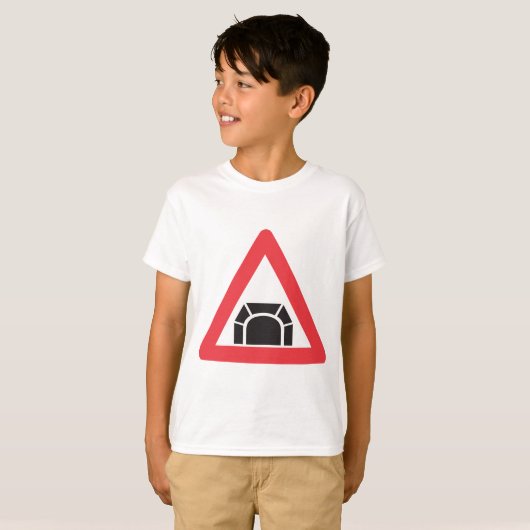 Tunnelwarnung Straßenzeichen T-Shirt (Vorne ganz)
