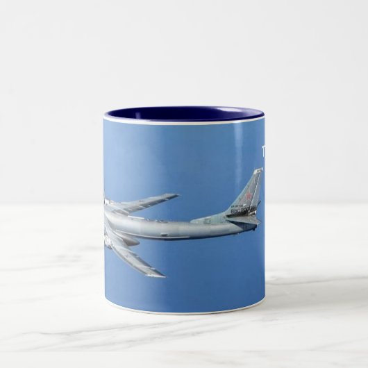Tupolev 95 "Bär" Bomber-Tasse Zweifarbige Tasse (Mittel)