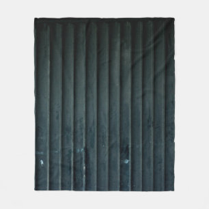 Tür aus schwarzem und grauem Holz Fleecedecke