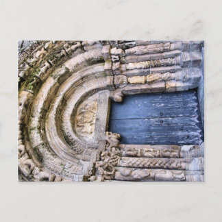 Türe einer Kirche (Bravaes) aus dem 11. Jahrhunder Postkarte