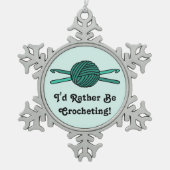 Türkis-Ball der Garn-u. Häkelarbeit-Haken Schneeflocken Zinn-Ornament (Vorderseite)