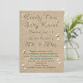 Türkis Beach Sandy Toes Salty Kisses Wedding Einladung (Stehend Vorderseite)