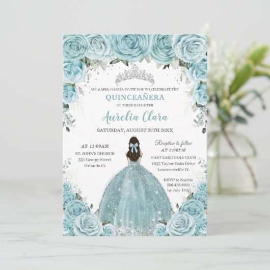 Türkis Blauer Blumenprinzessin Silver Quinceañera Einladung (Stehend Vorderseite)