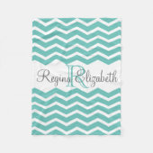 Türkis White Monogram Name Halten Zickzack Fleecedecke (Vorderseite)