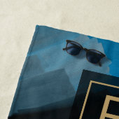 Türkisblau Abstrakte Kunstmalerei und Typografie Strandtuch (Beispiel)