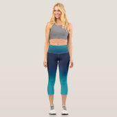 Türkisblau Ombre Elegantes Gradient Capri Leggings (Vorderseite)