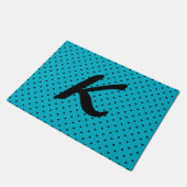 Türkisblau und schwarz Polka Dot Dot Mat Fußmatte (Schrägansicht)