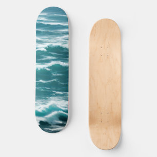 Türkisblaue Meereswellen Choppy Surf Skateboard