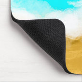 Türkisblaue Meereswellen, die den Sand treffen Mousepad (Ecke)