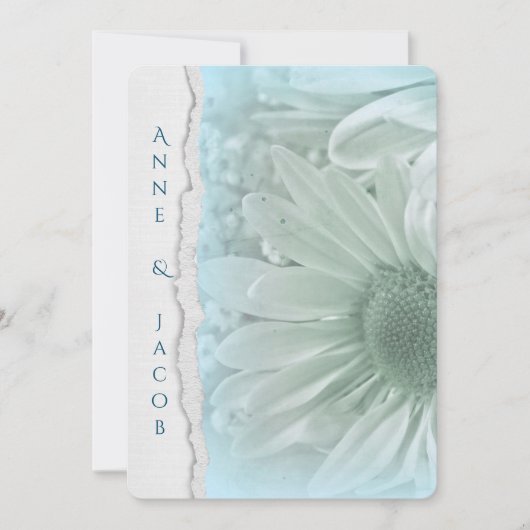 Türkisblaues Makro auf abgerissenem Papier Einladung (Vorderseite)