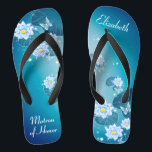 Türkisblaues Muster Matron of Honour Gedreht Badesandalen<br><div class="desc">Dieses hübsche Blau zeichnet sich durch elegante Lotus-Blume im türkisblauen Farbverlauf aus. Fügen Sie Ihre Formulierung hinzu, um einfach Ihre eigenen schönen Hochzeitsflip Flops, um eine stilvolle Dosis Glanz zu Ihrem Hochzeitstag, Junggeselinnen-Abschied, oder anderen Feiern hinzuzufügen. Strich Anpassen Sie es mit Ihrer Formulierung durch die Vorlagenfelder. Wenn Sie gewollt haben,...</div>