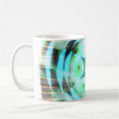 Türkisblaues Rad auf schwarzem Abstrakt Kaffeetasse (Links)