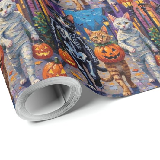 Türkisch-Angora-Katzen zu Halloween-Kostümen Geschenkpapier (Rolleneckpunkt)