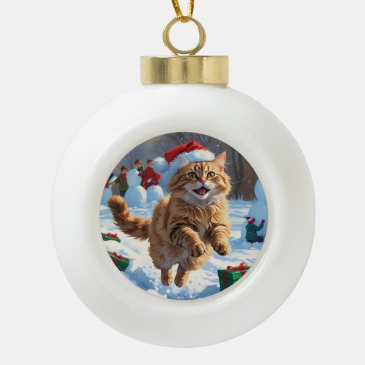 Türkische Angora Katze läuft in Schnee Weihnachtsh Keramik Kugel-Ornament (Vorderseite)