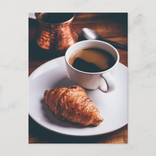 Türkischer Kaffee und frisch Croissant Postkarte (Vorderseite)