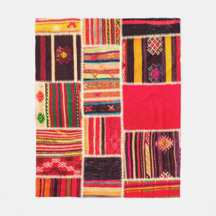 Türkischer Teppichboden handgefertigt. Patchwork Fleecedecke